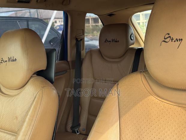 Porsche Cayenne S 2012 Blue