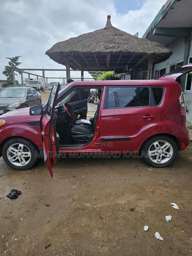 Kia Soul Automatic 2011 Red