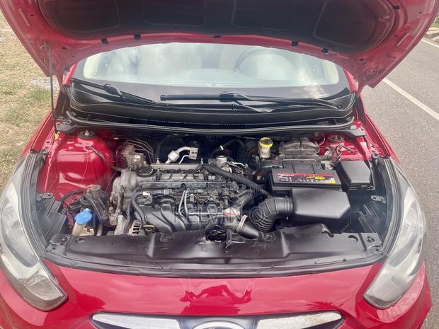 Hyundai Accent 2012 Red