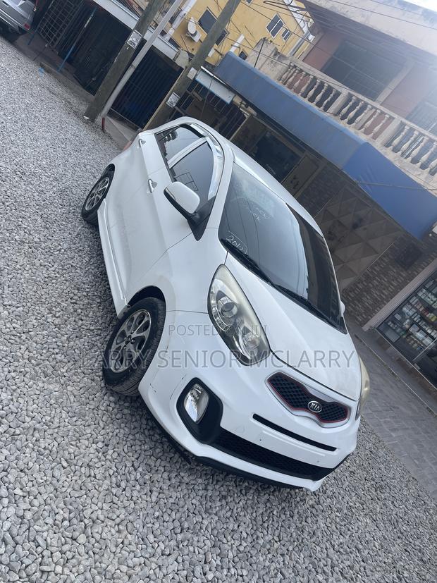 Kia Morning 2012 White