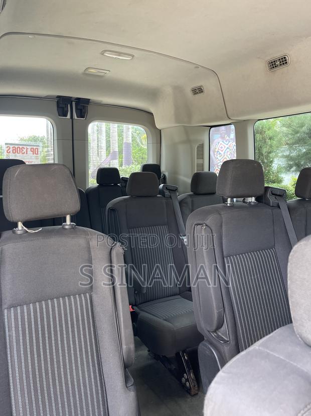 Ford Transit-350 2019 White