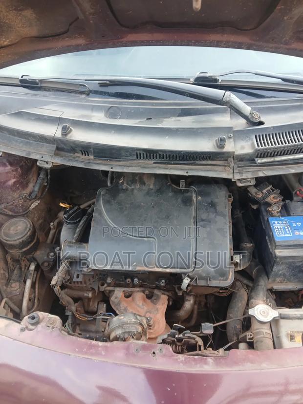 Toyota Vitz 2010 Brown