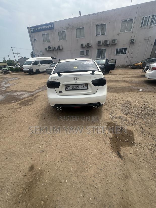 Hyundai Elantra 2008 White