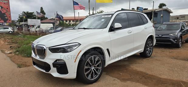 BMW X5 xDrive40i 2021 White