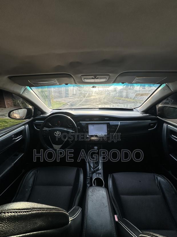 Toyota Corolla LE Eco 4dr Sedan (1.8L 4cyl CVT) 2015 Blue