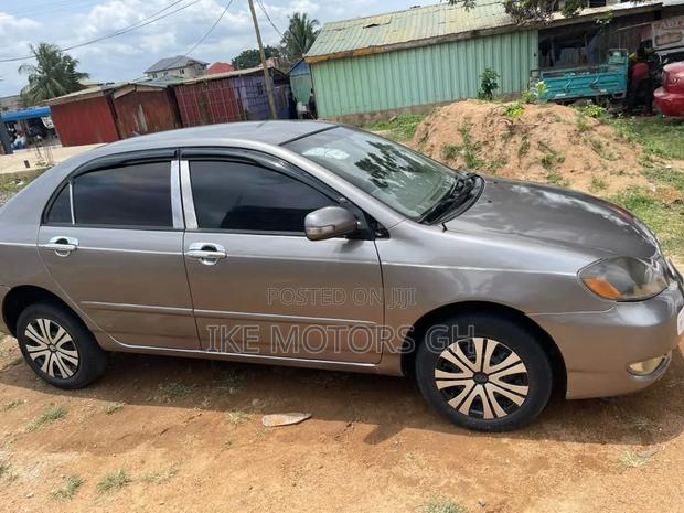 Toyota Corolla LE 2006 Gray
