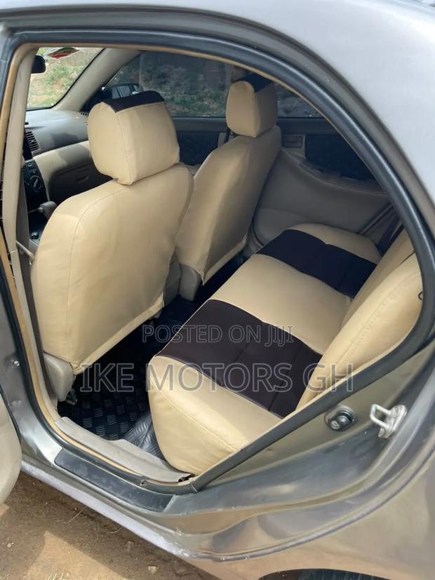 Toyota Corolla LE 2006 Gray