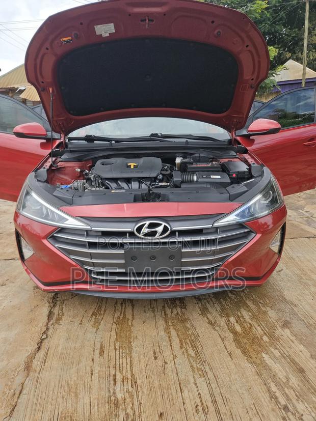 Hyundai Elantra ECO 2020 Red