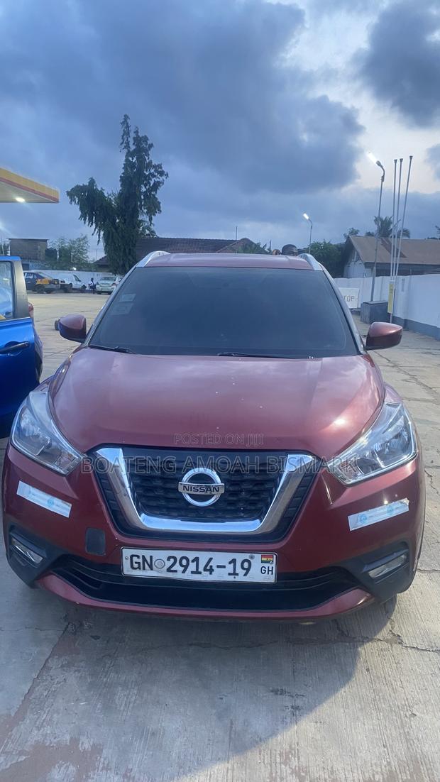 Nissan Kicks 2019 Red