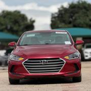 Hyundai Elantra Limited Sedan FWD (2.0L 4cyl 6A) 2017 Red for sale