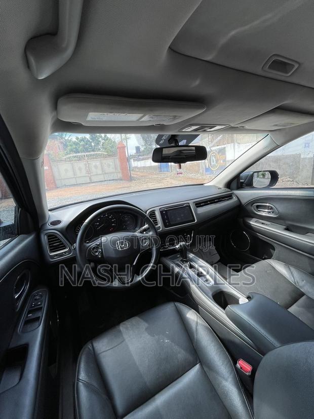 New Honda HR-V 4dr SUV (1.5L 4cyl CVT) 2016 Black