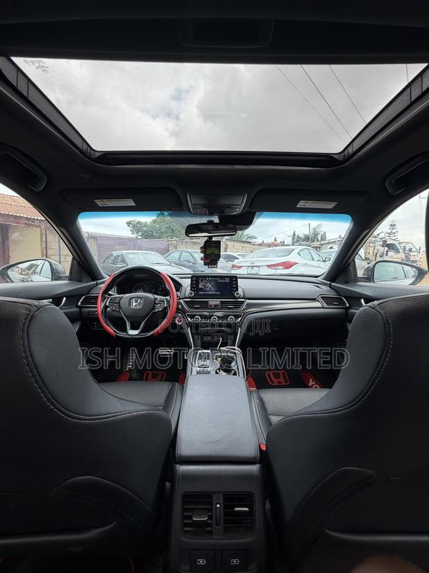 Honda Accord Sport 2.0T 2021 Silver