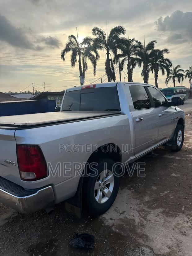RAM 1500 2015 Silver