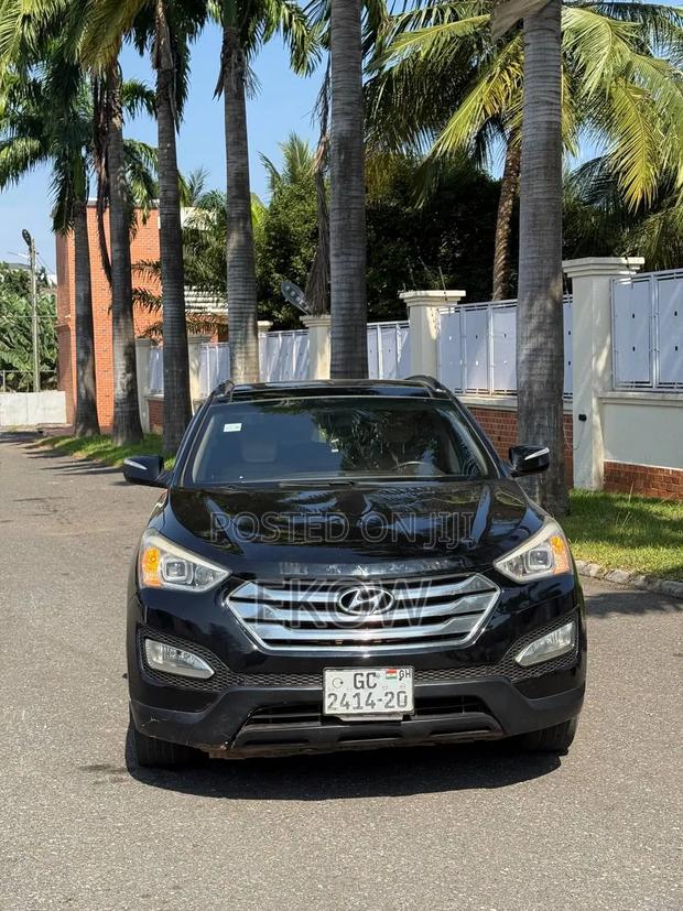 Hyundai Santa Fe 2016 Black
