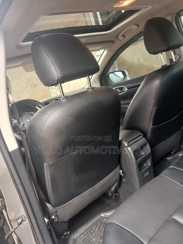 Nissan Sentra SR 2019 Gray