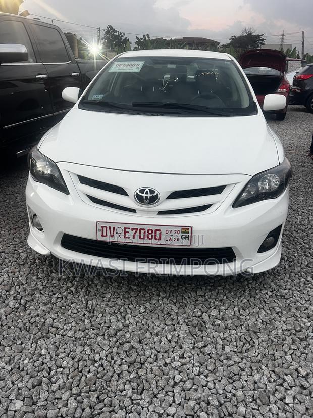 Toyota Corolla S 4dr Sedan (1.8L 4cyl 4A) 2012 White