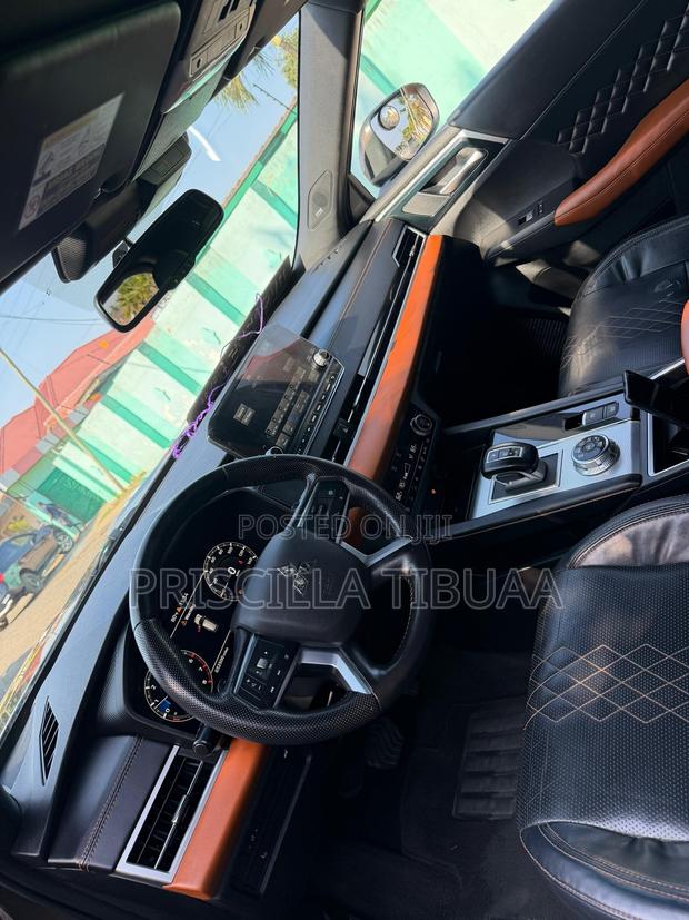 Mitsubishi Outlander Sport 2022 Brown