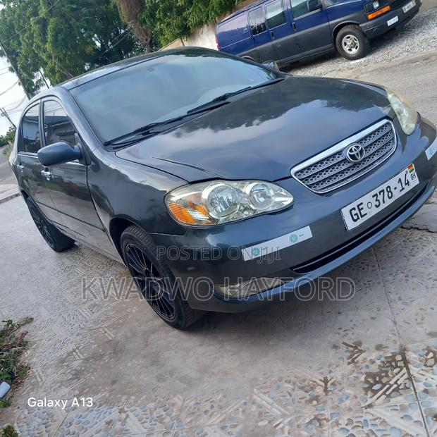 Toyota Corolla 2007 Gray