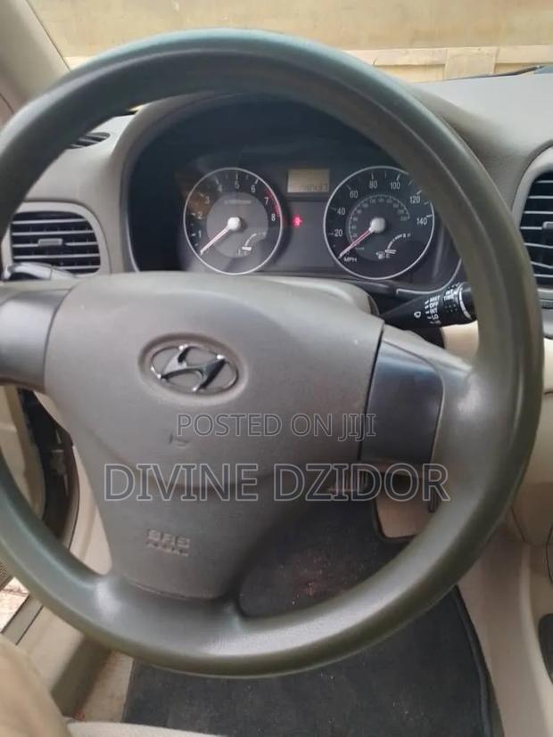 Hyundai Accent 2008 Brown