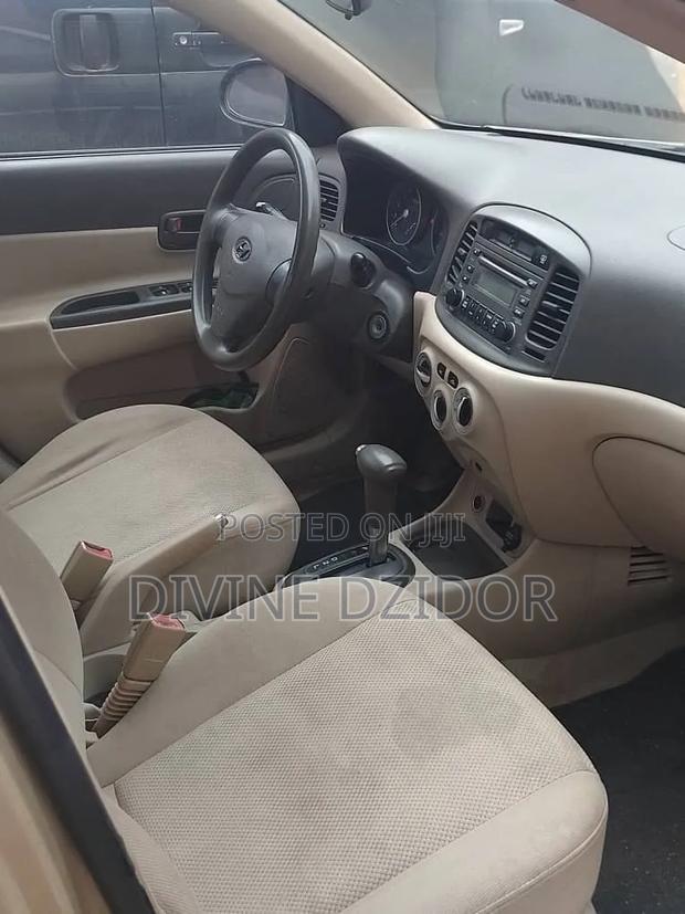 Hyundai Accent 2008 Brown