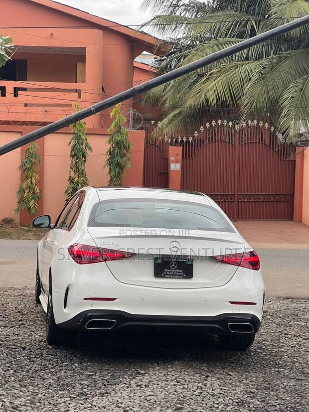 Mercedes-Benz C300 2022 White