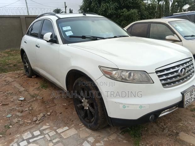 Infiniti FX 2010 White