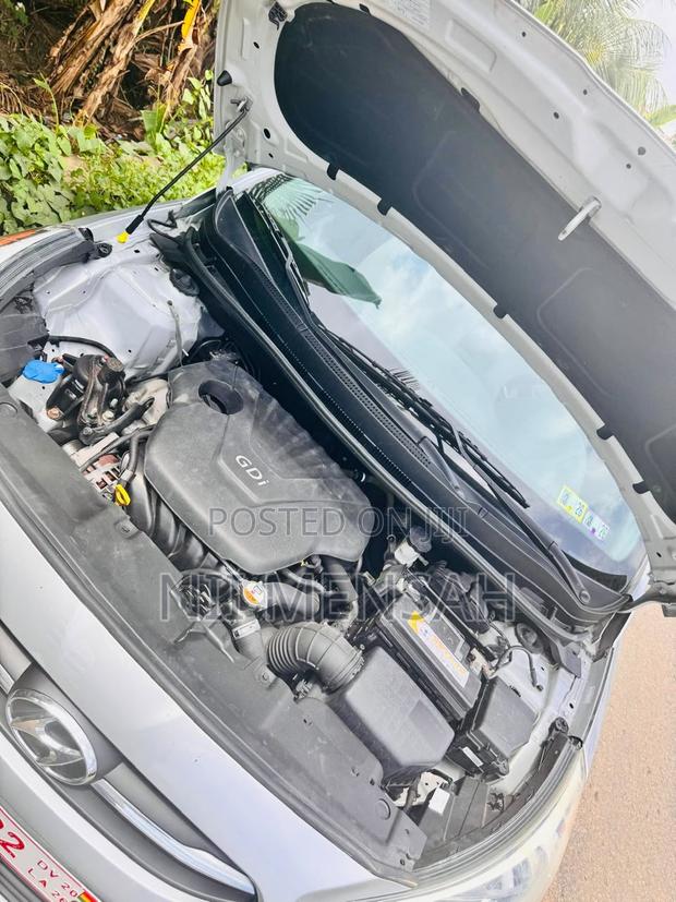 Hyundai Accent SE 2013 Silver