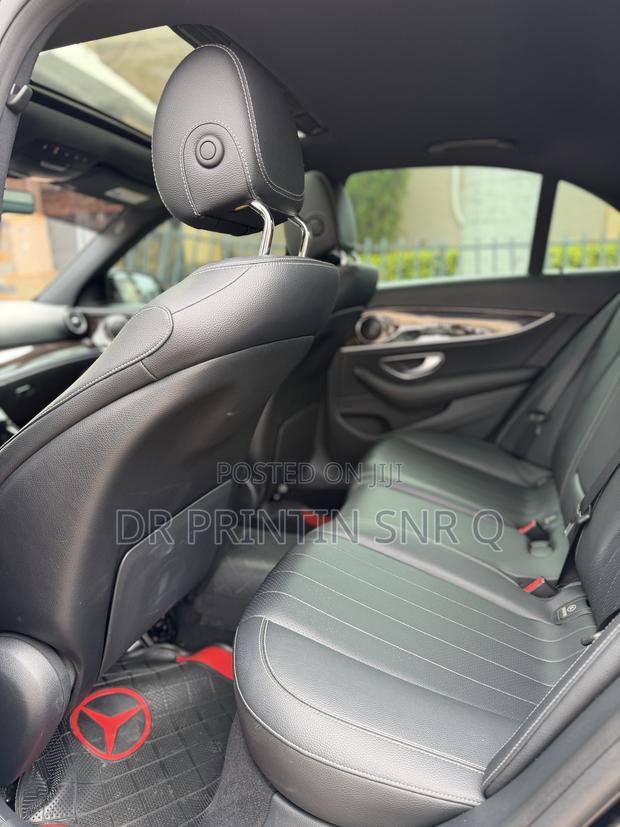 Mercedes-Benz E300 2019 Black