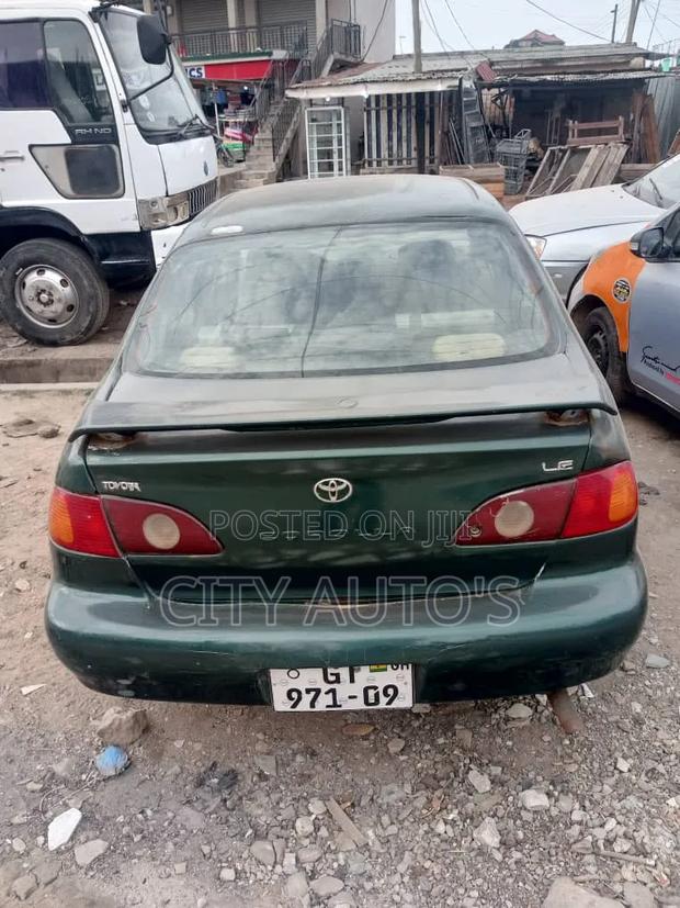 Toyota Corolla 2005 Green
