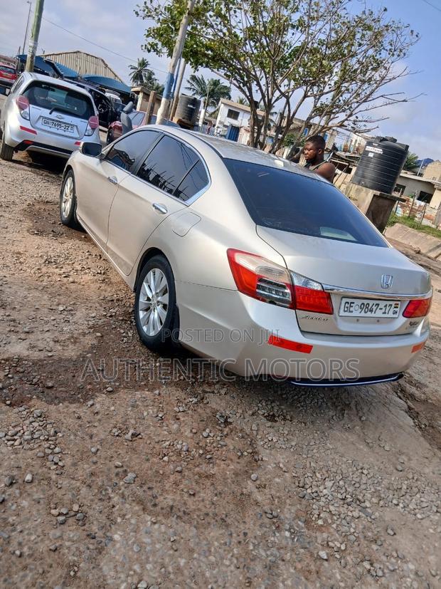Honda Accord 2014 Gold