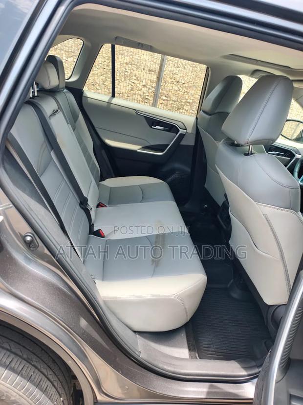 Toyota Highlander 2017 Silver