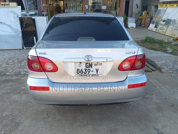 Toyota Corolla 1.6 VVT-i 2006 Silver