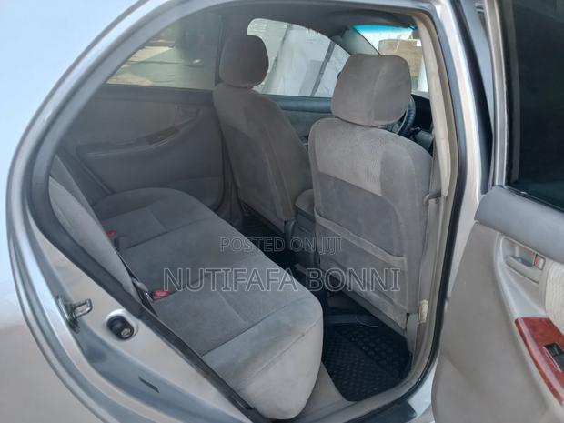 Toyota Corolla 1.6 VVT-i 2006 Silver