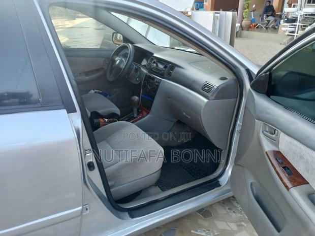 Toyota Corolla 1.6 VVT-i 2006 Silver