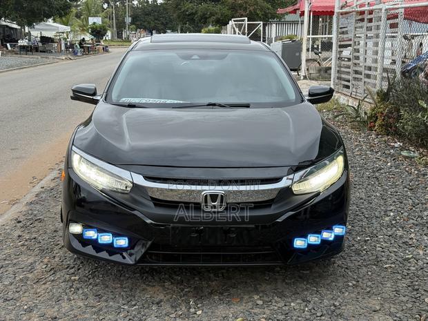Honda Civic Touring 4dr Sedan (1.5L 4cyl) 2017 Black