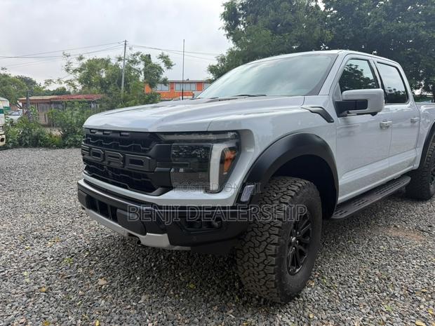 Ford F-150 2025 White
