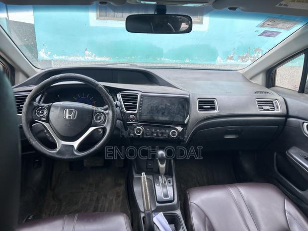 Honda Civic LX 4dr Sedan (1.8L 4cyl 5M) 2014 Burgundy