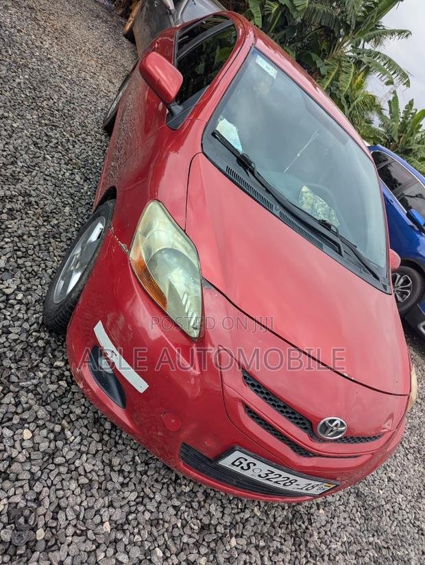 Toyota Yaris 1.5 Sedan 2008 Red