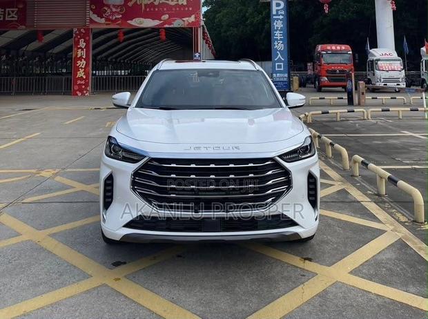 Jetour X70 1.5 7-Seater FWD 2022 White