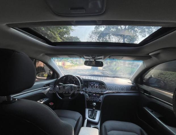 Hyundai Elantra Limited 2018 Black