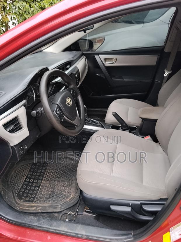 Toyota Corolla 2015 Red