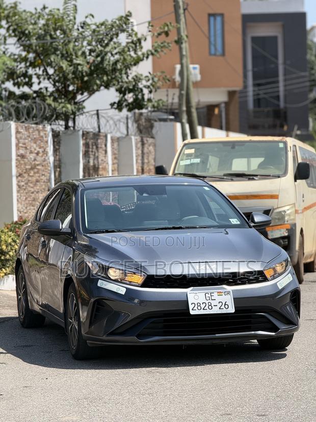 Kia Forte FE 2022 Gray