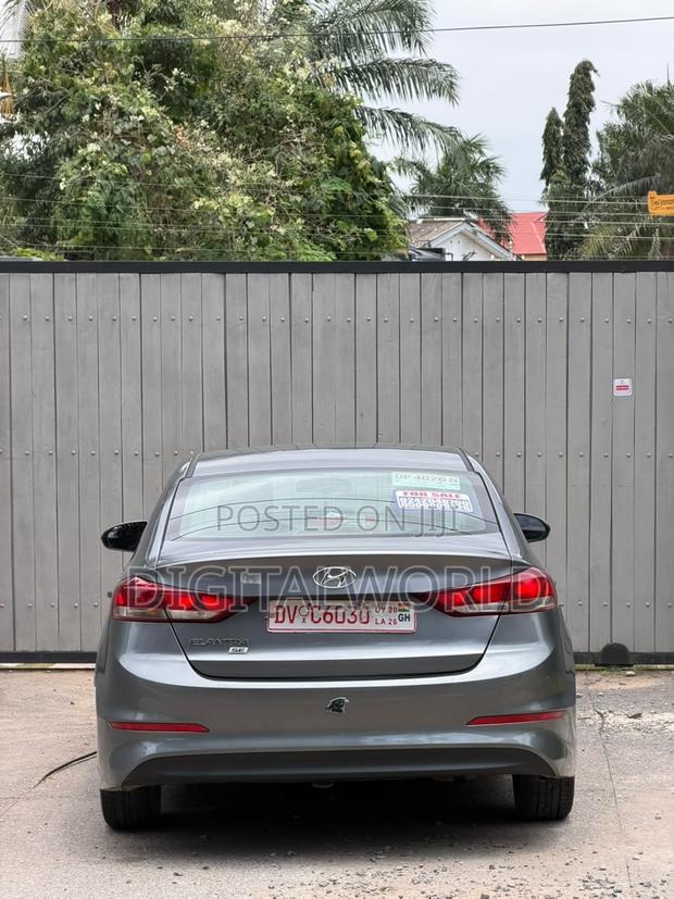Hyundai Elantra ECO 2018 Blue