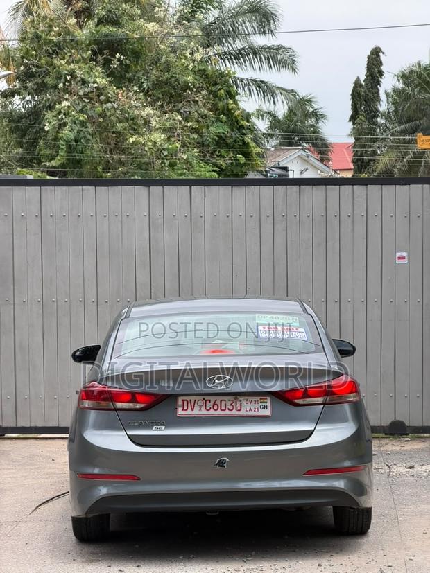 Hyundai Elantra ECO 2018 Blue