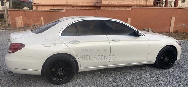 Mercedes-Benz E300 2017 White
