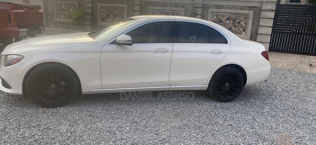 Mercedes-Benz E300 2017 White