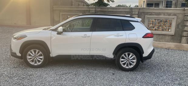 Toyota Corolla Cross 2024 White
