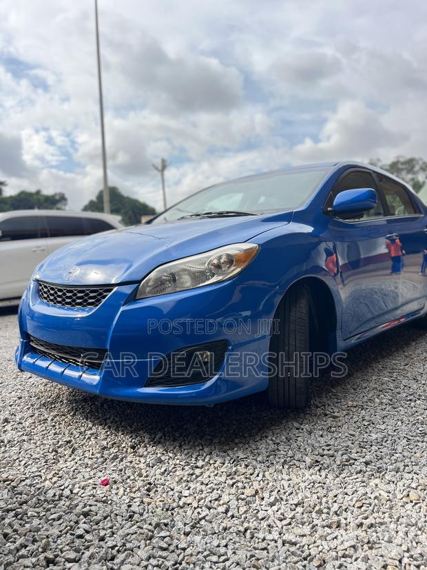 Toyota Matrix 2010 Blue