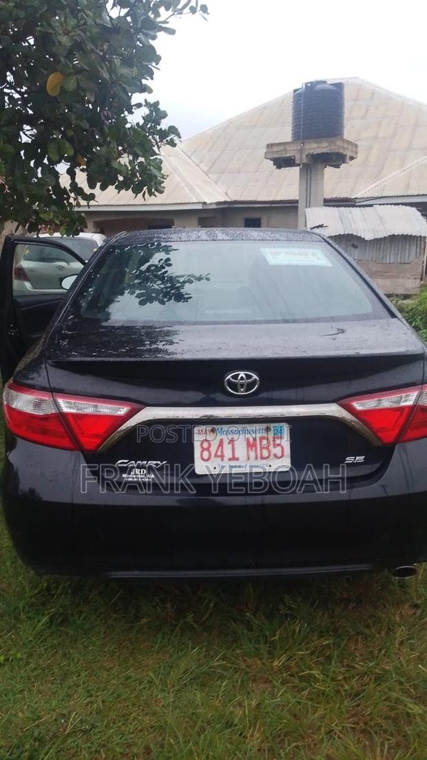 Toyota Camry 2017 Black