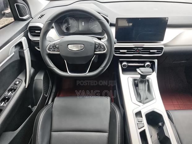 Geely Coolray 1.5 FWD 2024 White